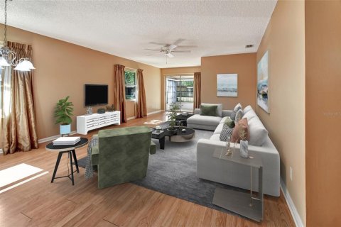 Condo in DeLand, Florida, 2 bedrooms  № 1191892 - photo 4