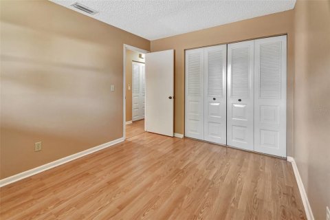 Condo in DeLand, Florida, 2 bedrooms  № 1191892 - photo 14