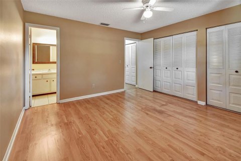 Condo in DeLand, Florida, 2 bedrooms  № 1191892 - photo 19