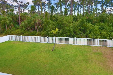 House in North Port, Florida 4 bedrooms, 288 sq.m. № 1205454 - photo 8