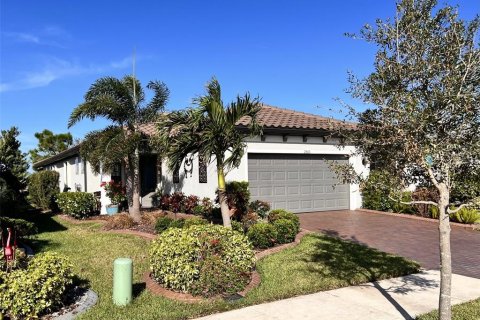 Casa en venta en North Port, Florida, 2 dormitorios, 131.18 m2 № 1408007 - foto 1