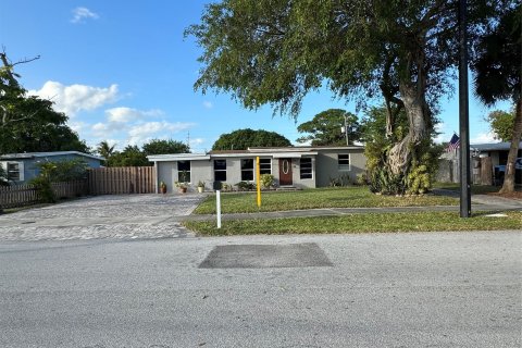 Villa ou maison à vendre à Pompano Beach, Floride: 4 chambres, 137.31 m2 № 1182819 - photo 19