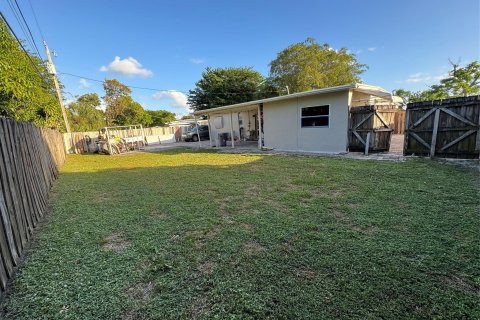 Casa en venta en Pompano Beach, Florida, 4 dormitorios, 137.31 m2 № 1182819 - foto 3