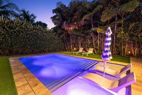 Villa ou maison à vendre à Delray Beach, Floride: 4 chambres, 131.46 m2 № 996274 - photo 2