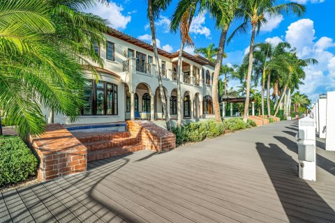 Villa ou maison à vendre à Fort Lauderdale, Floride: 6 chambres, 792.55 m2 № 805503 - photo 10