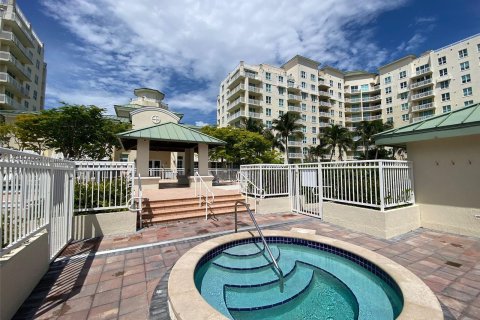 Copropriété à vendre à Boynton Beach, Floride: 2 chambres, 110.09 m2 № 1352085 - photo 8