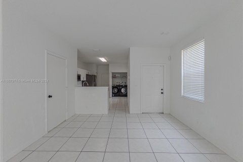 Adosado en venta en Weston, Florida, 4 dormitorios, 171.96 m2 № 1360226 - foto 8