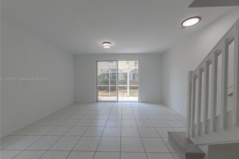 Adosado en venta en Weston, Florida, 4 dormitorios, 171.96 m2 № 1360226 - foto 10