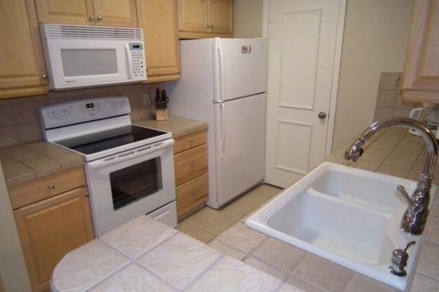 Condo in Boynton Beach, Florida, 2 bedrooms  № 1155416 - photo 7