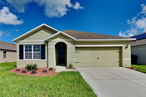 House in Winter Haven, Florida 3 bedrooms, 157 sq.m. № 1395692 - photo 1