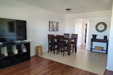 Condominio en venta en West Palm Beach, Florida, 1 dormitorio, 68.56 m2 № 1237536 - foto 9