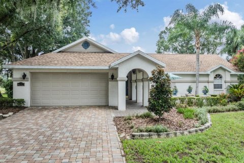 Villa ou maison à vendre à Zephyrhills, Floride: 3 chambres, 156.08 m2 № 1350480 - photo 1