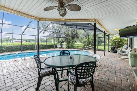 Casa en venta en Zephyrhills, Florida, 3 dormitorios, 156.08 m2 № 1350480 - foto 10