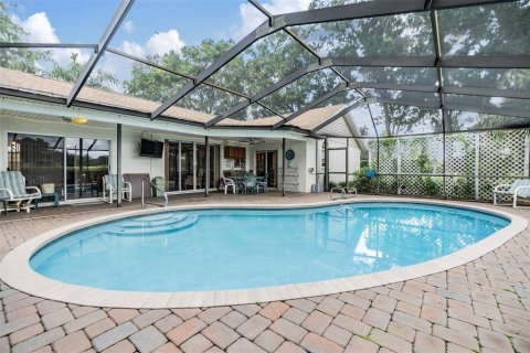 Casa en venta en Zephyrhills, Florida, 3 dormitorios, 156.08 m2 № 1350480 - foto 20