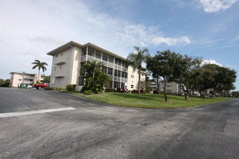 Copropriété à vendre à Lake Worth, Floride: 2 chambres, 100.33 m2 № 952150 - photo 5