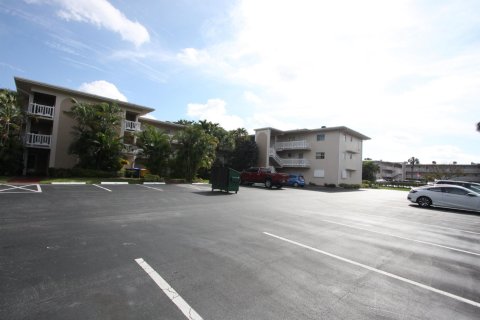 Condominio en venta en Lake Worth, Florida, 2 dormitorios, 100.33 m2 № 952150 - foto 8