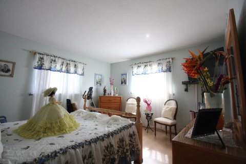 Condo in Lake Worth, Florida, 2 bedrooms  № 952150 - photo 25