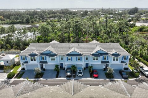 Touwnhouse à vendre à Stuart, Floride: 3 chambres, 187.38 m2 № 1159635 - photo 10