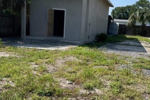 Immobilier commercial à louer à Tampa, Floride: 84.54 m2 № 1261216 - photo 12