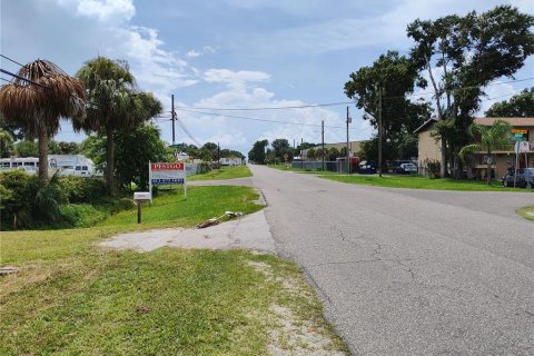 Commercial property in Tampa, Florida 84.54 sq.m. № 1261216 - photo 10