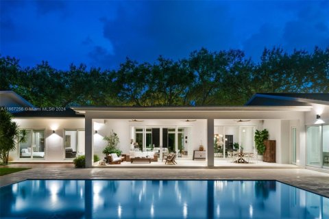 Villa ou maison à vendre à Coral Gables, Floride: 6 chambres, 609.62 m2 № 1387929 - photo 23