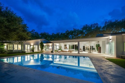 Villa ou maison à vendre à Coral Gables, Floride: 6 chambres, 609.62 m2 № 1387929 - photo 24