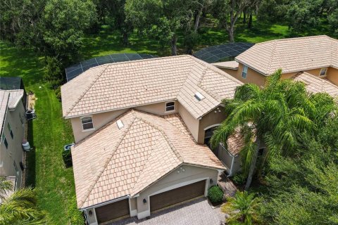 Villa ou maison à vendre à Kissimmee, Floride: 4 chambres, 347.64 m2 № 1260803 - photo 6