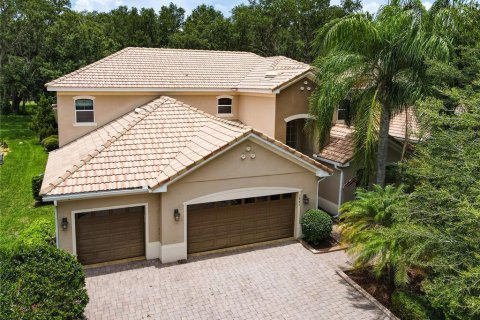 Casa en venta en Kissimmee, Florida, 4 dormitorios, 347.64 m2 № 1260803 - foto 1