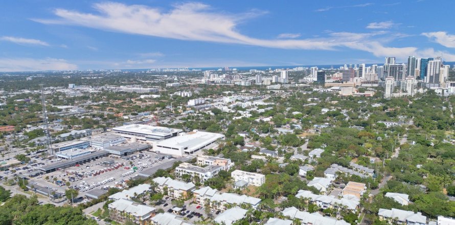 Condo in Fort Lauderdale, Florida, 1 bedroom  № 1136579