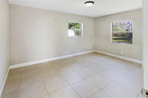 House in West Park, Florida 2 bedrooms, 74.32 sq.m. № 1151408 - photo 7