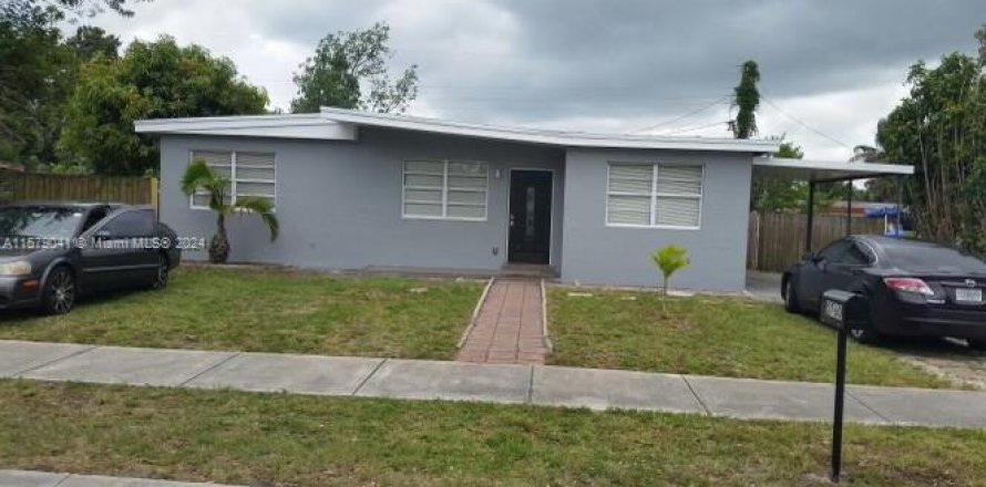 House in West Park, Florida 3 bedrooms, 93.65 sq.m. № 1151358