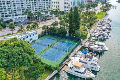 Studio in the Condo in Miami Beach, Florida  № 1147311 - photo 5