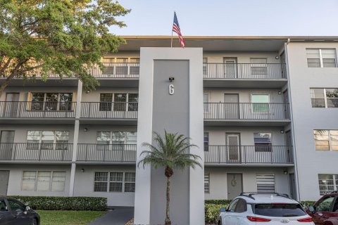 Condo in Pembroke Pines, Florida, 1 bedroom  № 1081466 - photo 20