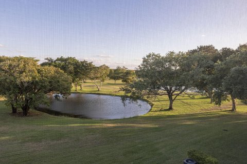 Condo in Pembroke Pines, Florida, 1 bedroom  № 1081466 - photo 24