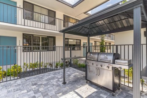 Condominio en venta en Wilton Manors, Florida, 1 dormitorio, 63.64 m2 № 1385789 - foto 18