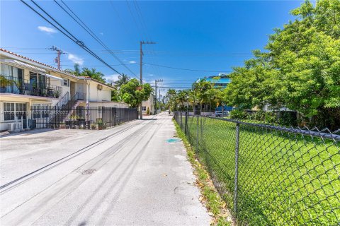 Terrain à vendre à Miami Beach, Floride № 176485 - photo 13