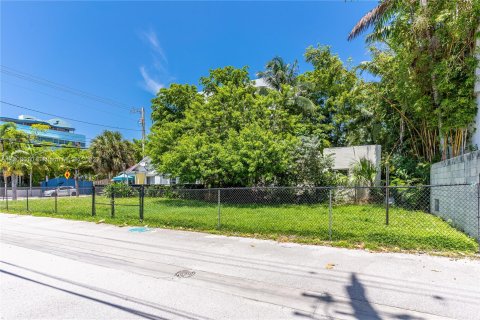 Terrain à vendre à Miami Beach, Floride № 176485 - photo 11