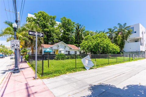 Купить земельный участок в Майами-Бич, Флорида № 176485 - фото 8