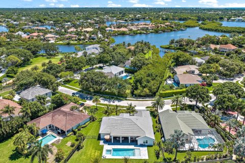 Villa ou maison à vendre à Jupiter, Floride: 4 chambres, 279.36 m2 № 1186310 - photo 3