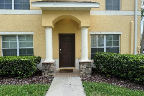 Townhouse in Trinity, Florida 3 bedrooms, 126.72 sq.m. № 1261843 - photo 1