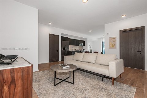 Condominio en venta en Miami, Florida, 3 dormitorios, 96.9 m2 № 1221863 - foto 13