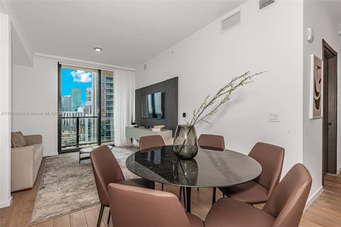 Copropriété à vendre à Miami, Floride: 3 chambres, 96.9 m2 № 1221863 - photo 2