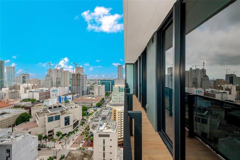 Condominio en venta en Miami, Florida, 3 dormitorios, 96.9 m2 № 1221863 - foto 25