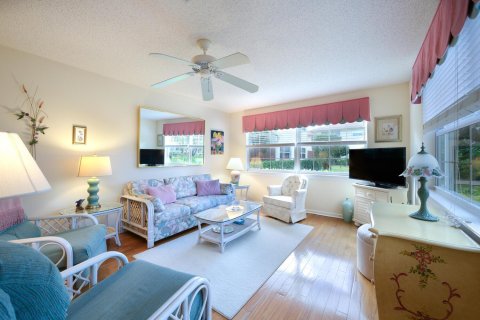 Townhouse in Jupiter, Florida 2 bedrooms, 118.36 sq.m. № 940920 - photo 21