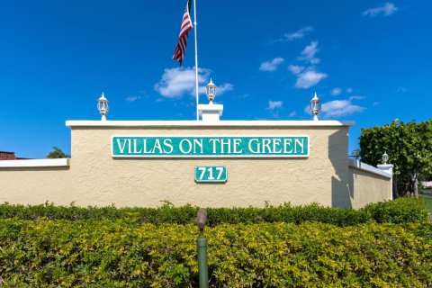 Townhouse in Jupiter, Florida 2 bedrooms, 118.36 sq.m. № 940920 - photo 3
