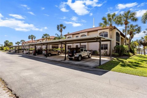 Copropriété à vendre à Punta Gorda, Floride: 2 chambres, 115.2 m2 № 1107816 - photo 19