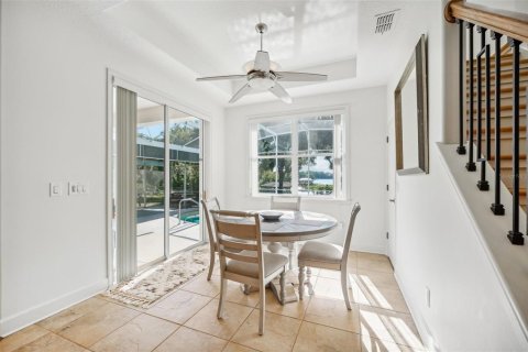 Casa en venta en Orlando, Florida, 5 dormitorios, 345.69 m2 № 1382384 - foto 10