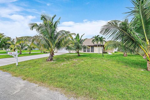 Villa ou maison à vendre à Stuart, Floride: 3 chambres, 177.63 m2 № 748317 - photo 1