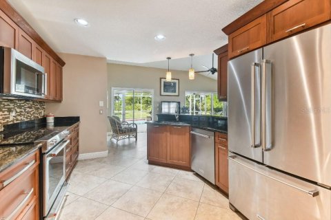 Villa ou maison à vendre à Punta Gorda, Floride: 2 chambres, 116.13 m2 № 1107764 - photo 11