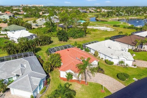 Villa ou maison à vendre à Punta Gorda, Floride: 2 chambres, 116.13 m2 № 1107764 - photo 4